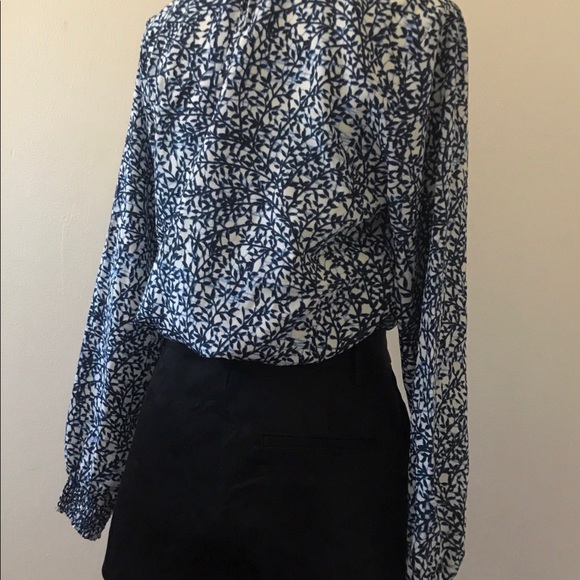 Michael Kors blouse - Picture 2 of 3